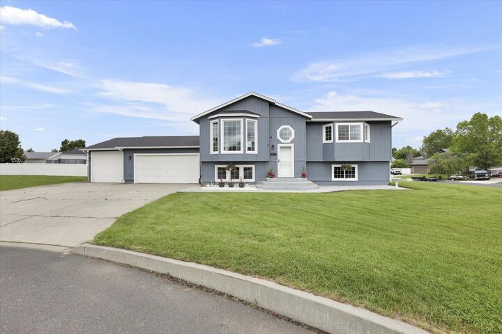 17421 N West Trail Ct  Colbert WA 99005 photo