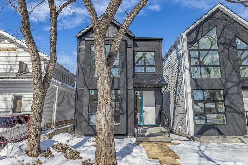 Property Photo: 1137 13th Street SK S7H 0B8