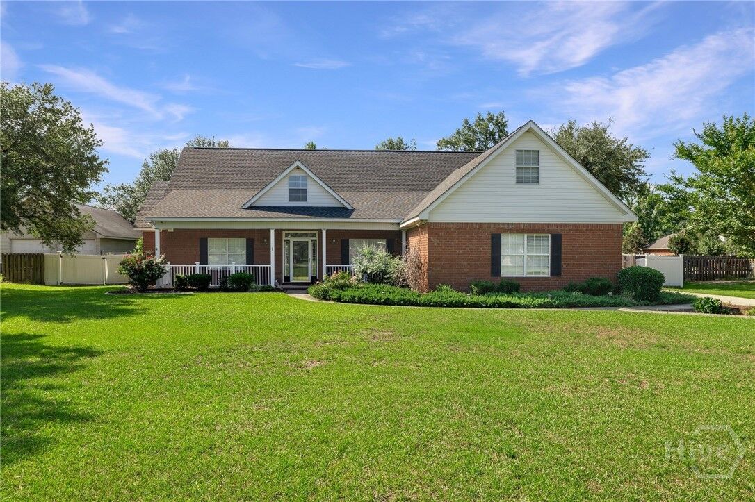 Property Photo: 209 Saint James Walk GA 31312