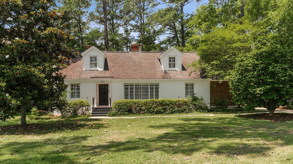 Property Photo: 121 N Roberta AL 36303