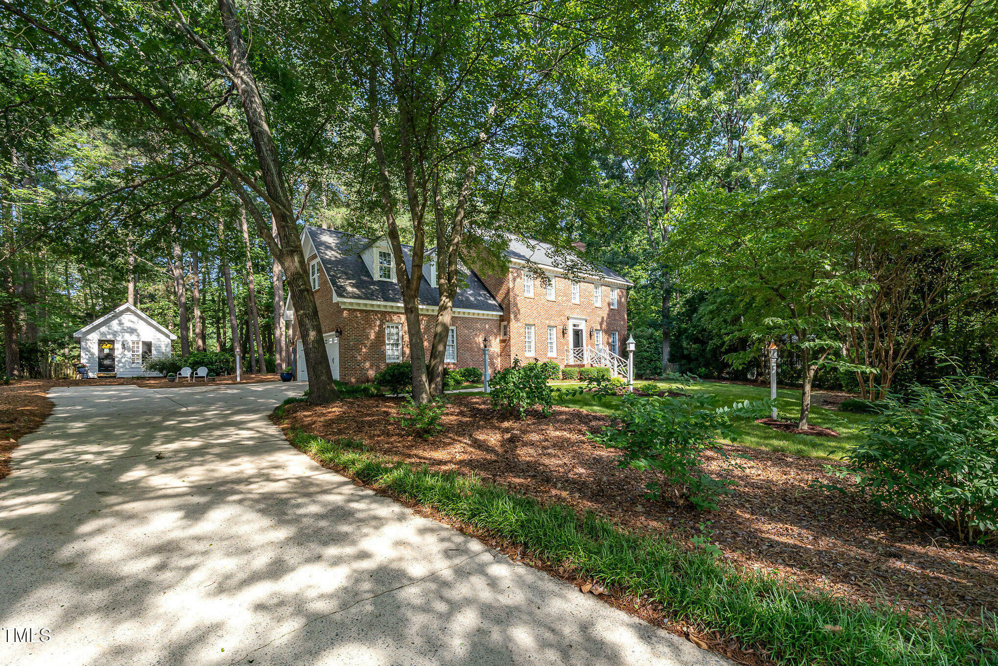 Property Photo: 4020 Gumleaf Drive NC 27539