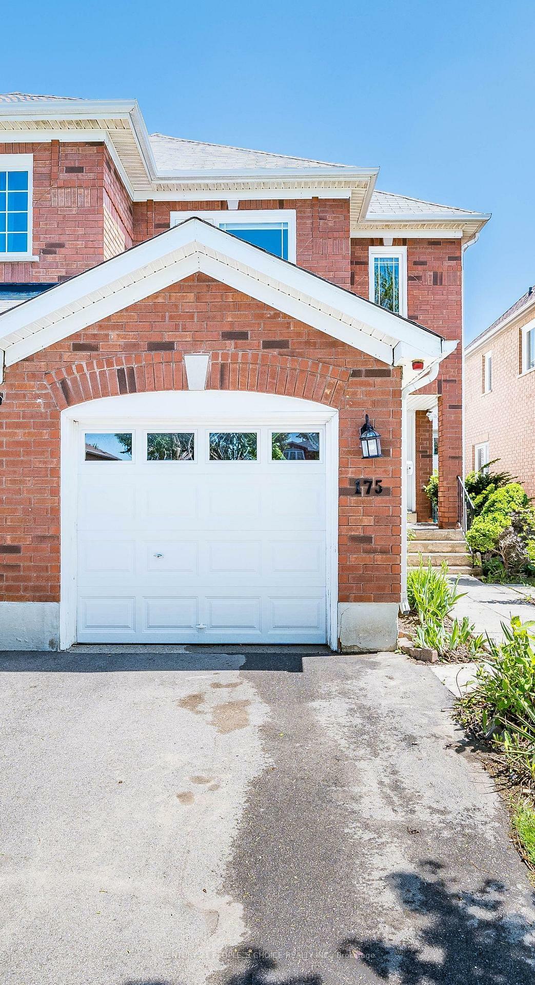 Property Photo: 175 Fernforest Drive ON L6R 1L7