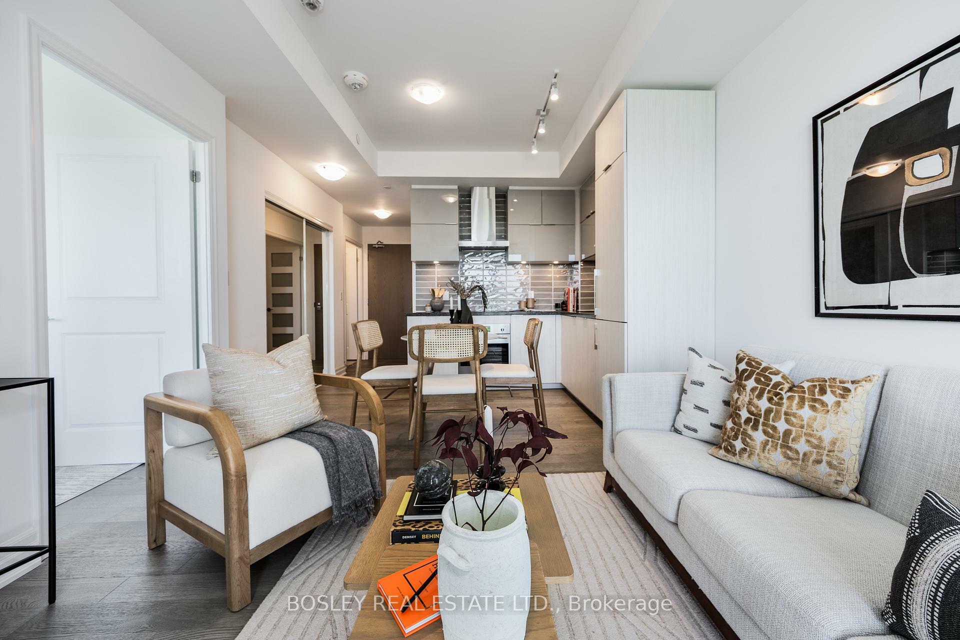 Property Photo: 8 Rouge Valley Drive W 908 ON L6G 0G8