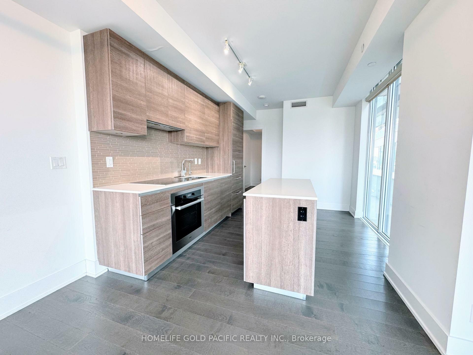 Photo de la propriété: 200 Bloor Street W 1709 ON M5S 1T8