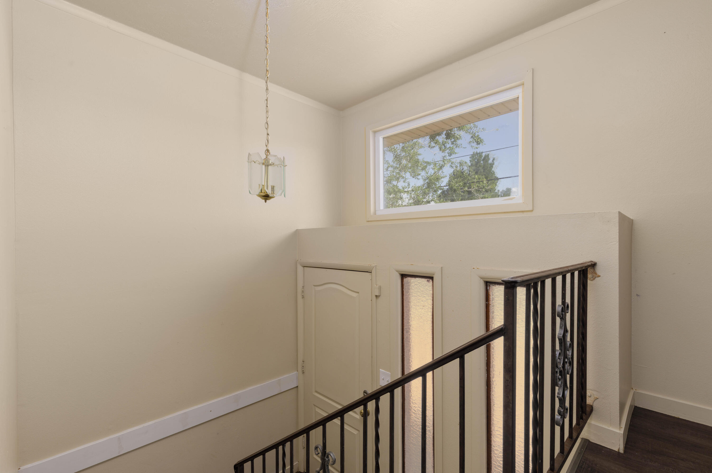 Property Photo: 577 W 400 S UT 84737