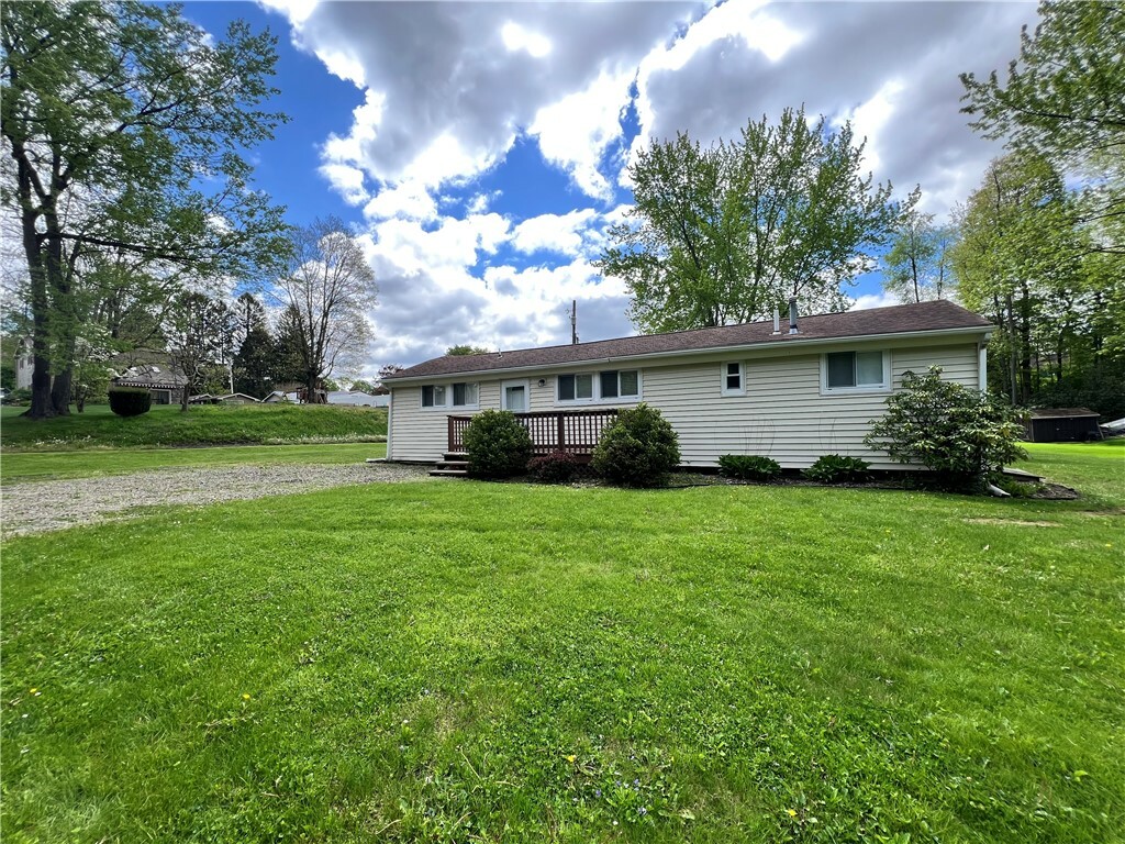 Property Photo: 11859 Kammerer Ave PA 16316