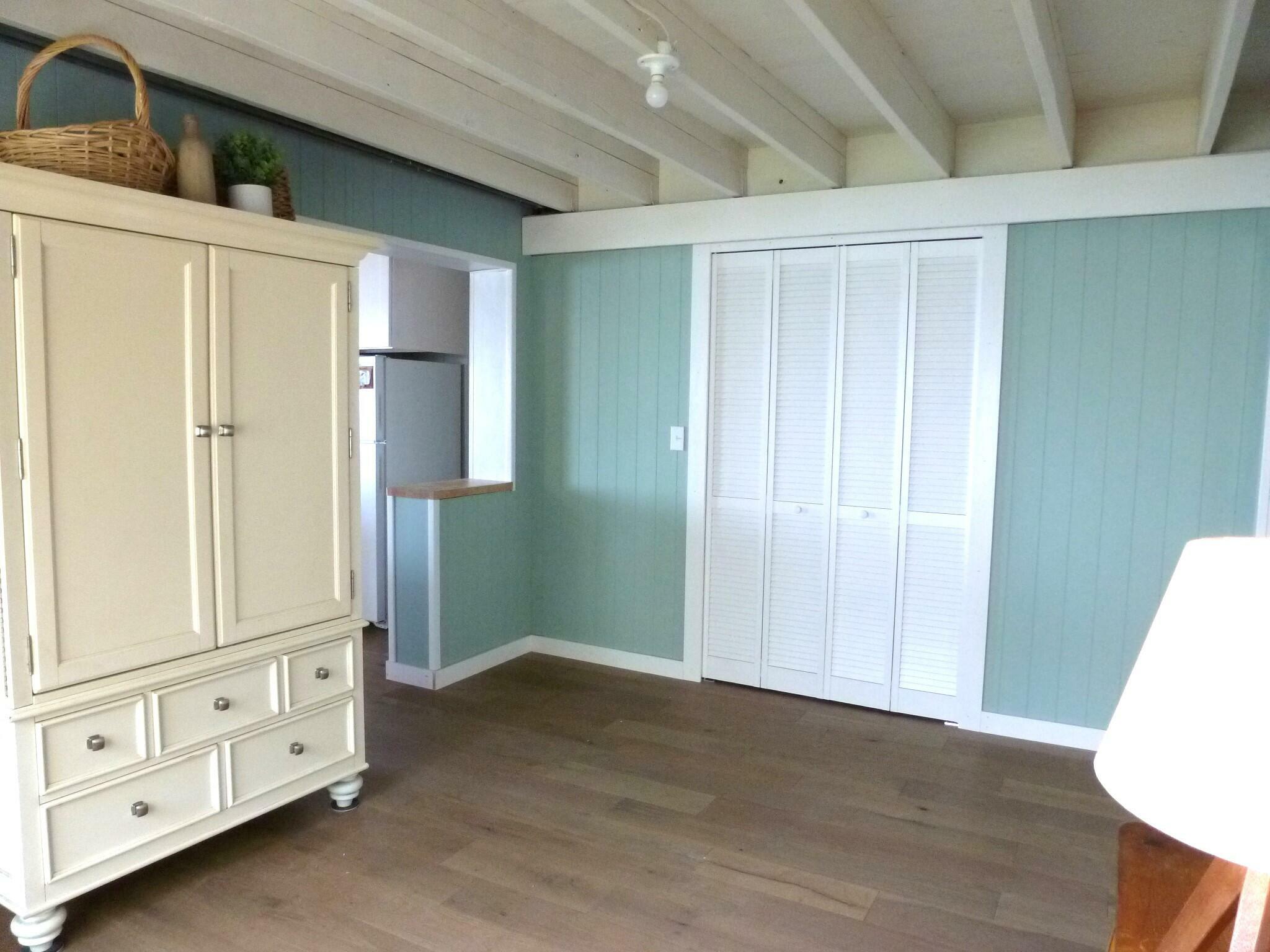 Property Photo:  18559 Maple Drive  MI 49707 