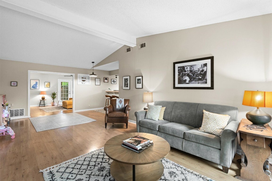Property Photo: 3105 Candlelight Court TX 78757
