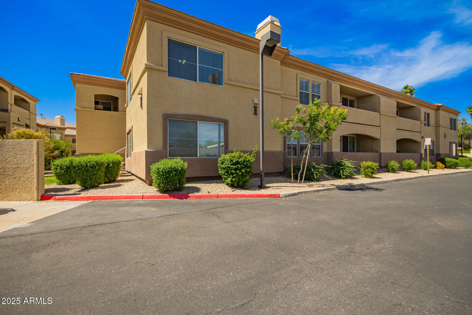Property Photo: 2134 E Broadway Road 2030 AZ 85282