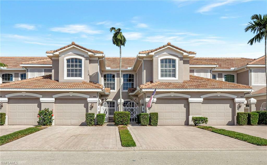 Property Photo:  10020 Sky View Way 905  FL 33913 