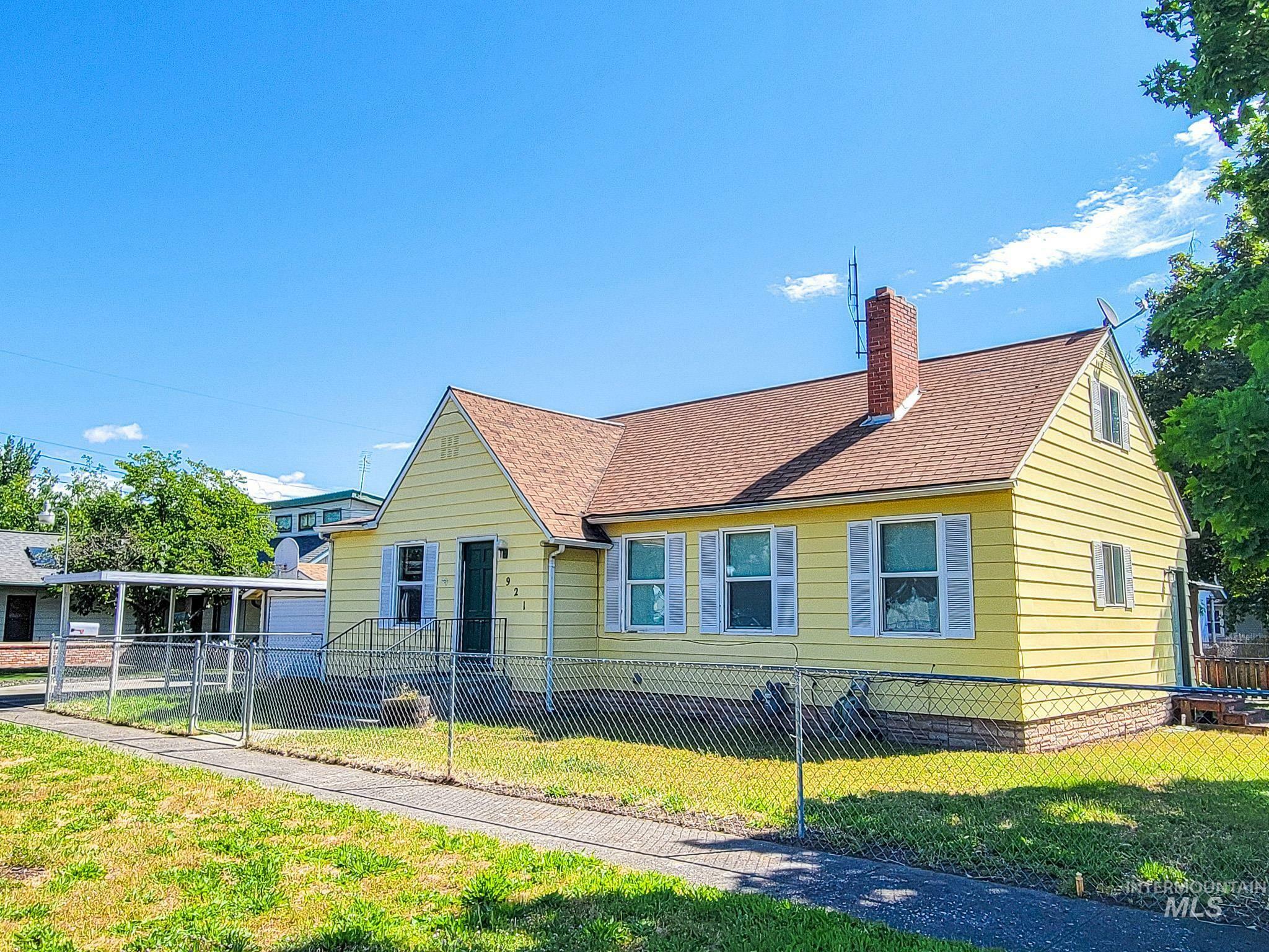 Property Photo: 921 14th Street ID 83501