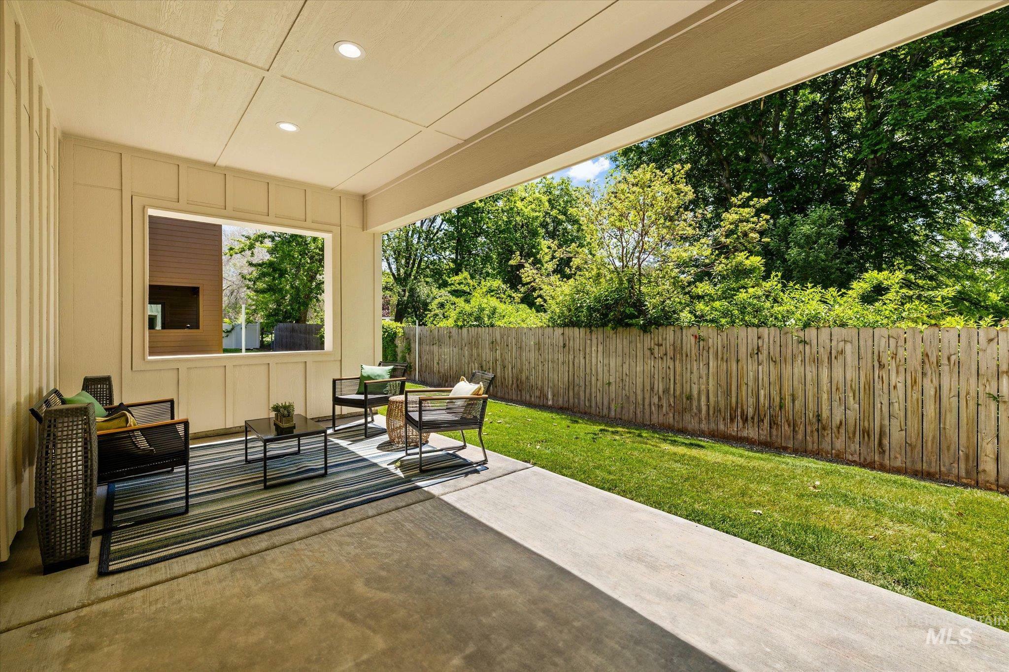 Property Photo: 1796 S Eagleson Rd ID 83705