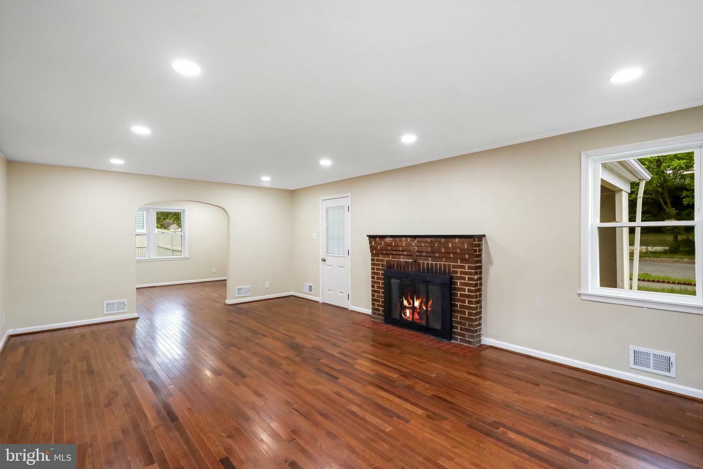 Property Photo: 607 Wellham Avenue MD 21061