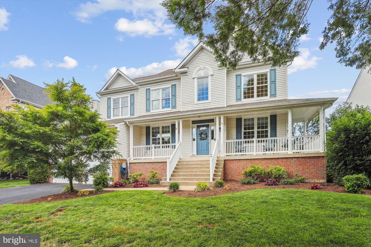 831 Macalister Drive SE  Leesburg VA 20175 photo