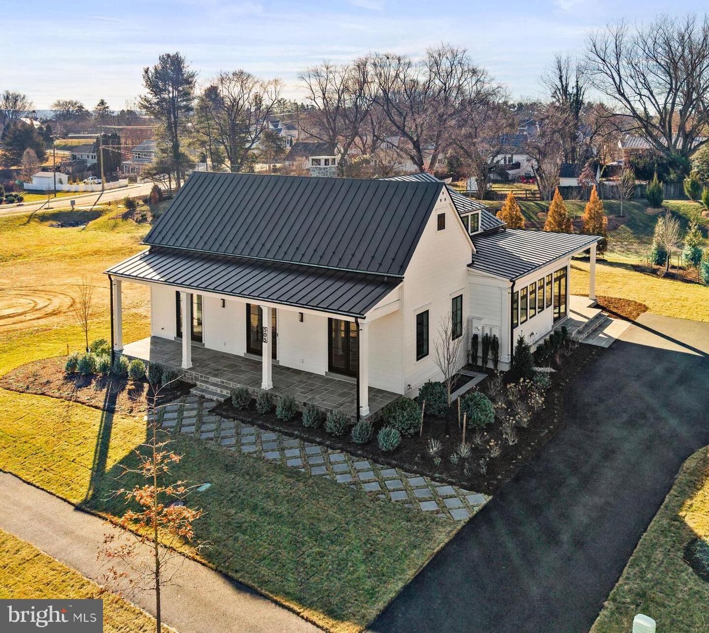 Property Photo:  505 Martingale Ridge Drive  VA 20117 