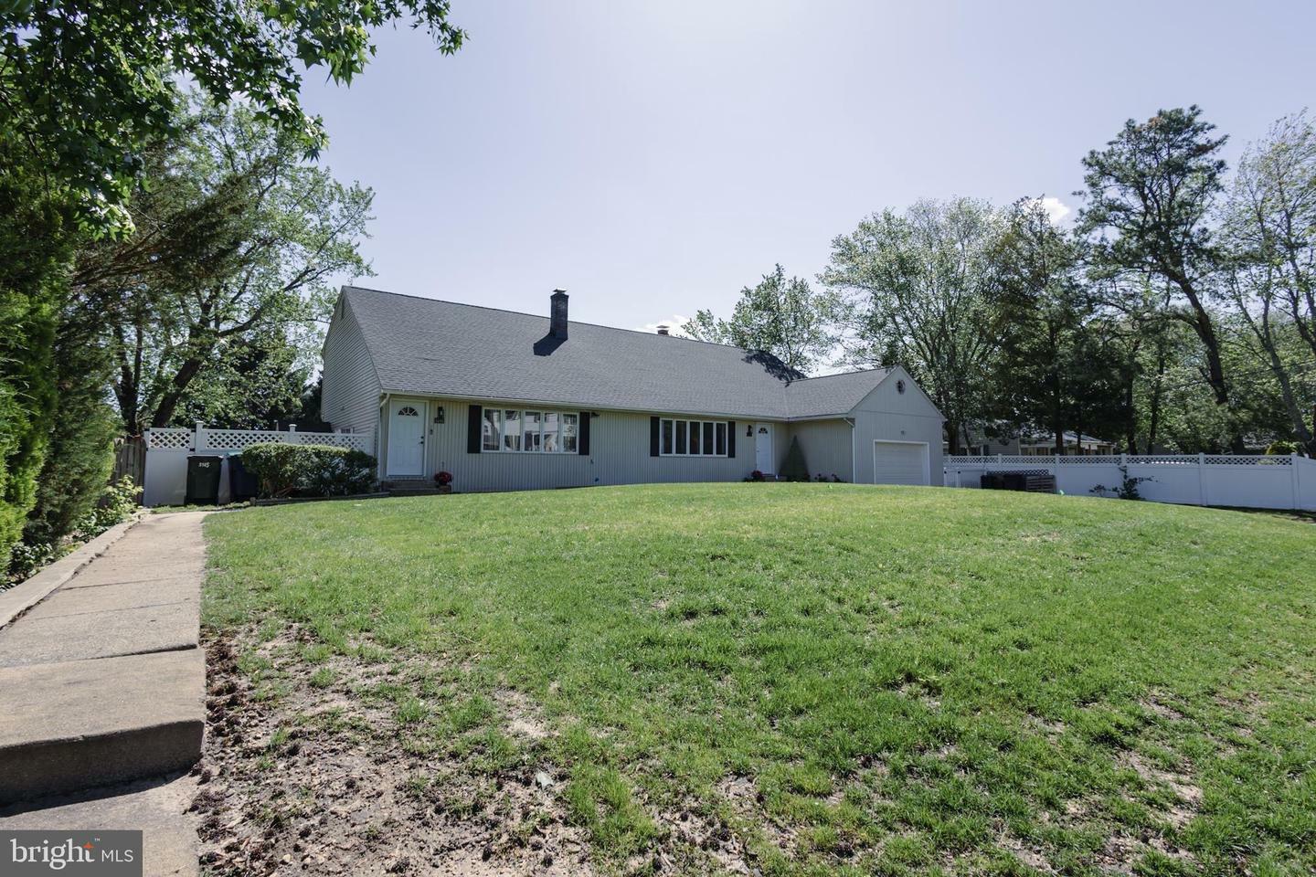 Property Photo:  5143 Venice Avenue  NJ 08037 