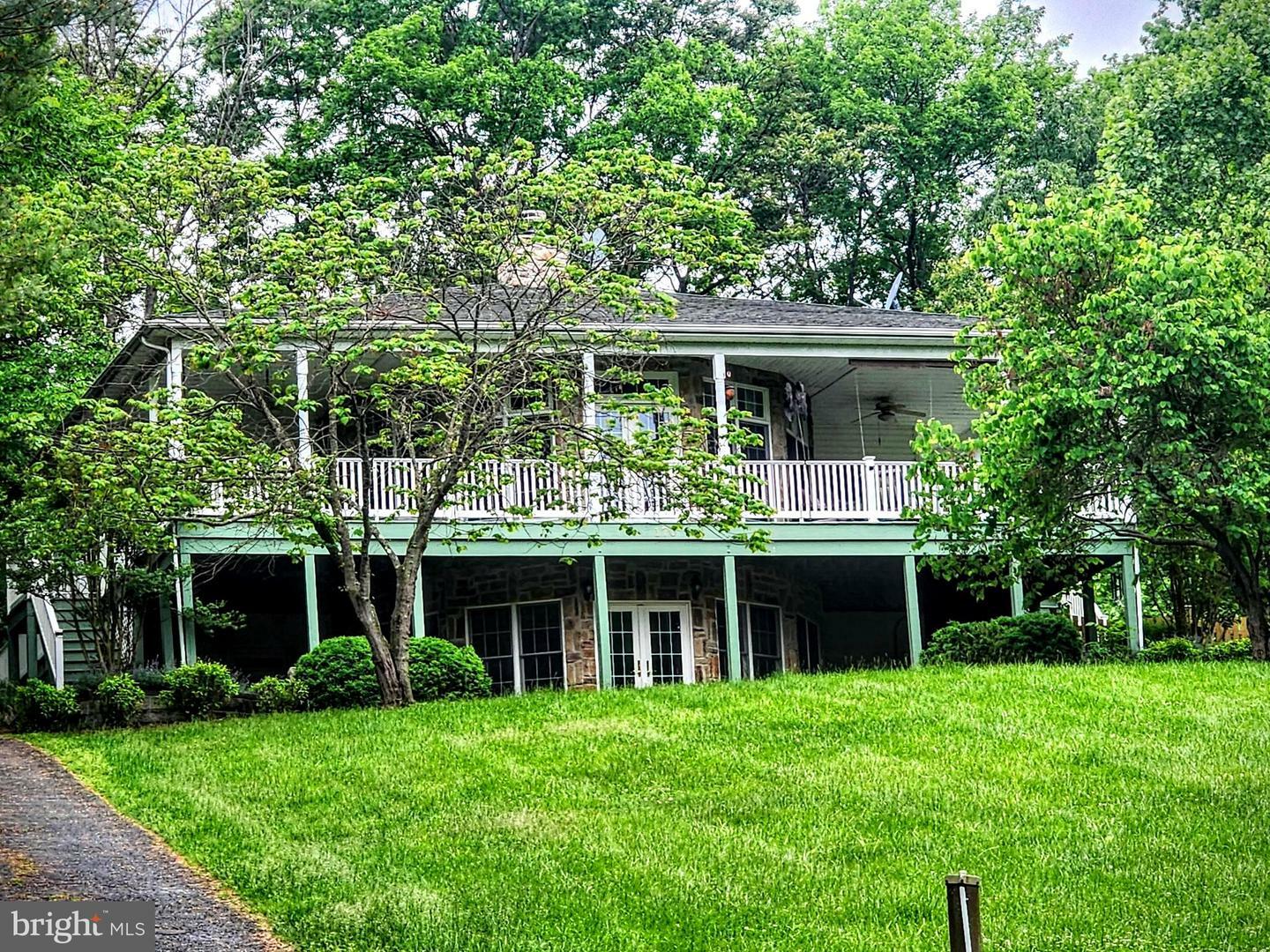 Property Photo: 170 Vaughndom Way WV 25404