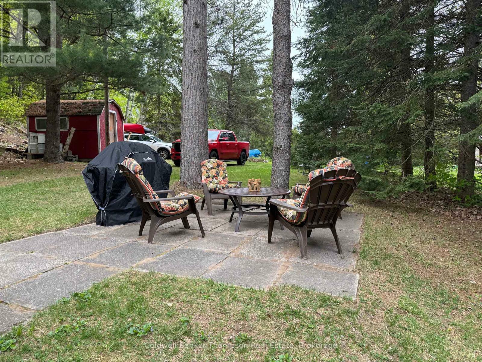 Photo de la propriété: 28 Spruce Lane ON P0A 1J0