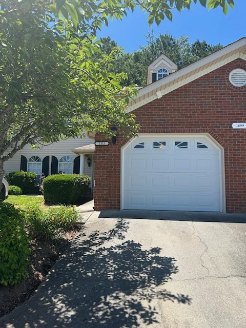 Property Photo: 1699 Pin Oak Drive GA 30721