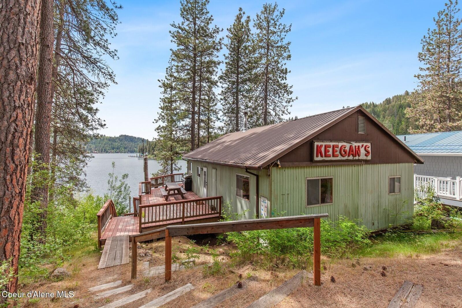 Property Photo:  9200 W Pine Terrace Rd  ID 83876 