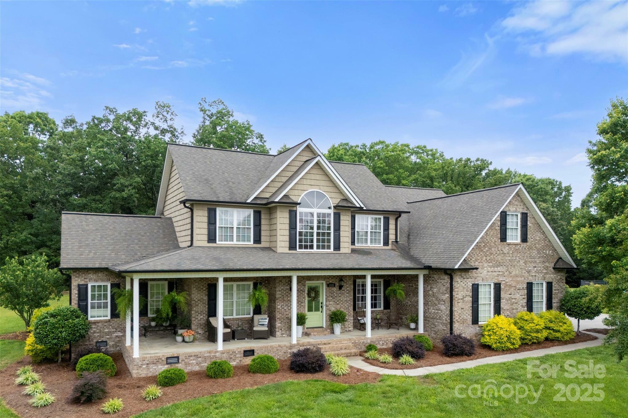 Property Photo: 1533 Ohara Plantation Court NC 28034