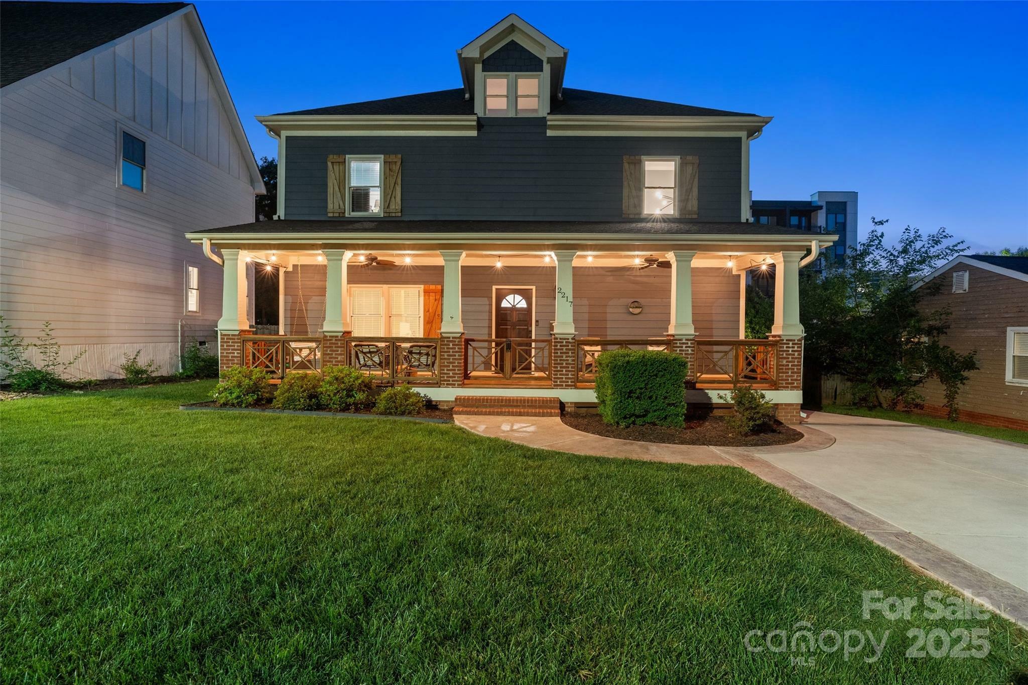 Property Photo: 2217 Yadkin Avenue NC 28205