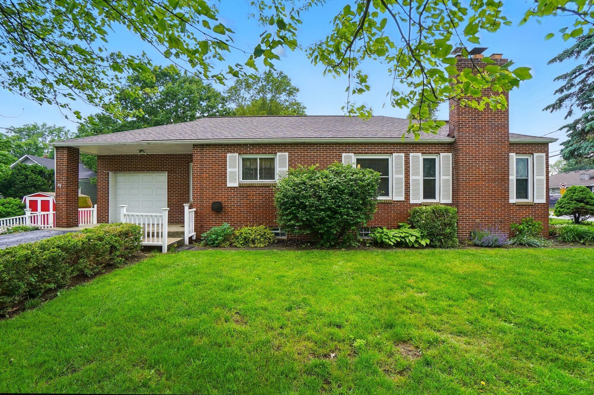 Property Photo: 305 Letts Avenue OH 43074