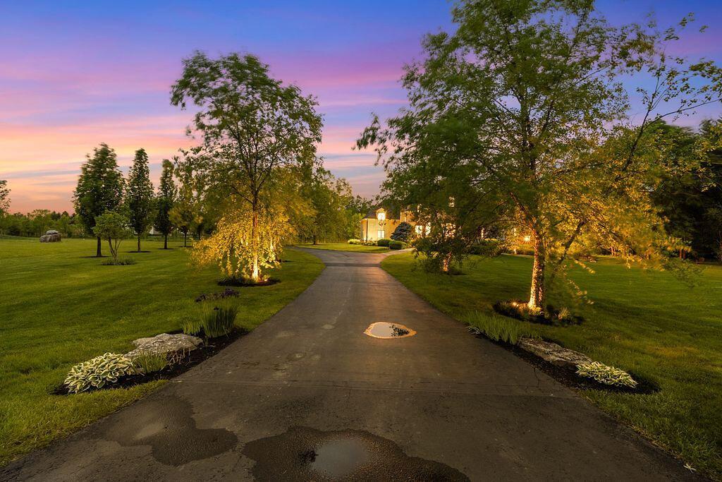 Property Photo: 2989 Old Path Road OH 43004