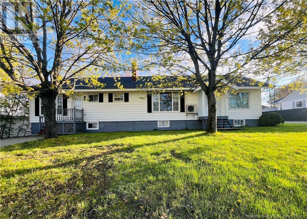 Property Photo: 445 Newcastle Boulevard NB E1V 2K3