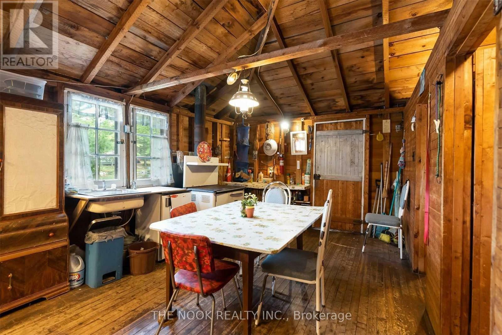 Property Photo: 1140 Pine Path ON K0H 1J0