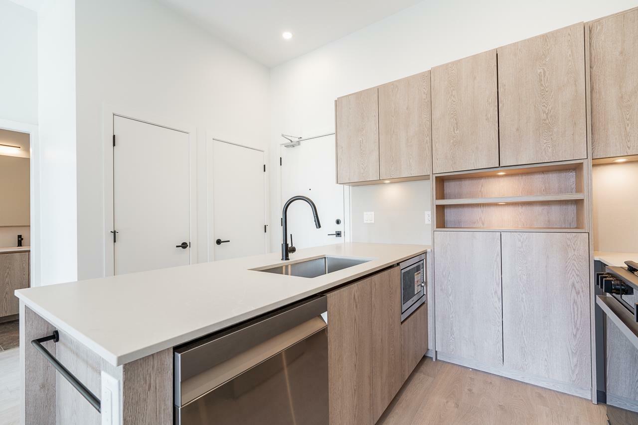 Property Photo: 19577 65B 104 BC V4N 6Y3