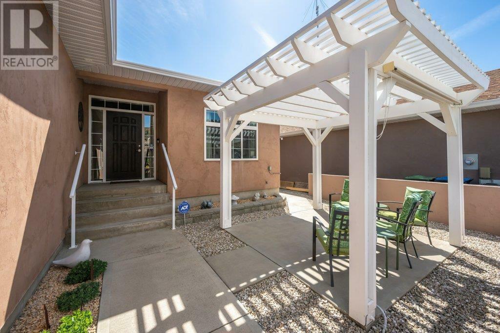 Property Photo: 6905 Mountainview Drive BC V0H 1T4