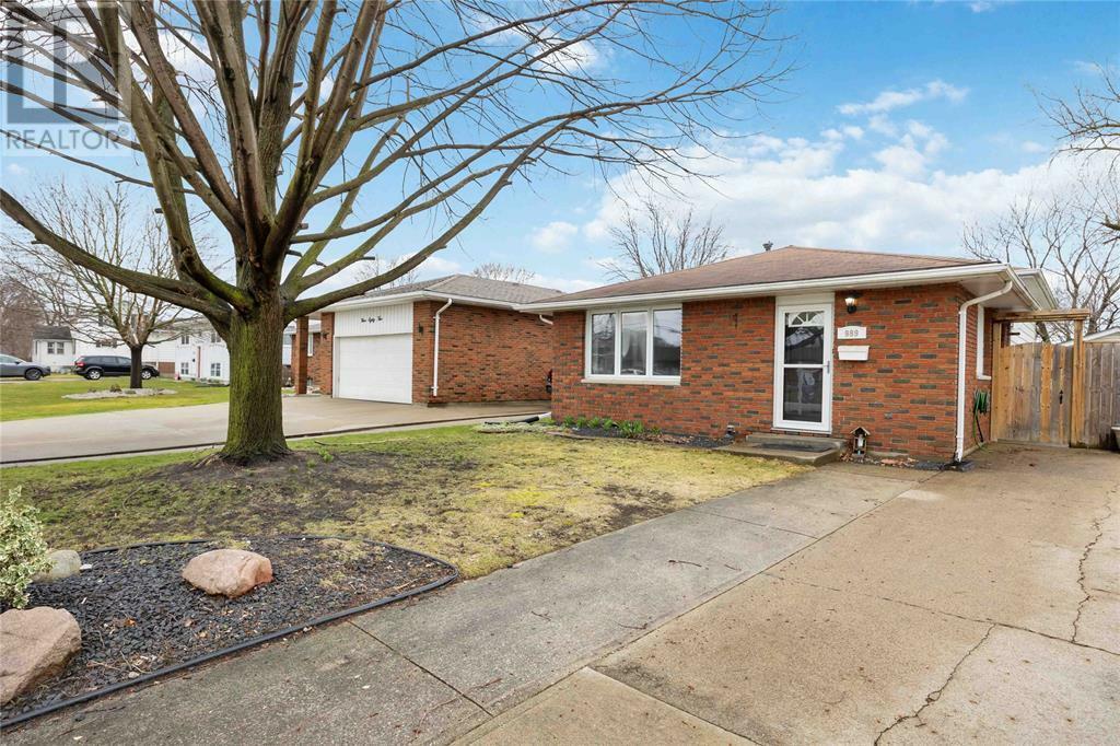 Property Photo: 989 Murphy Road ON N7S 2Y3
