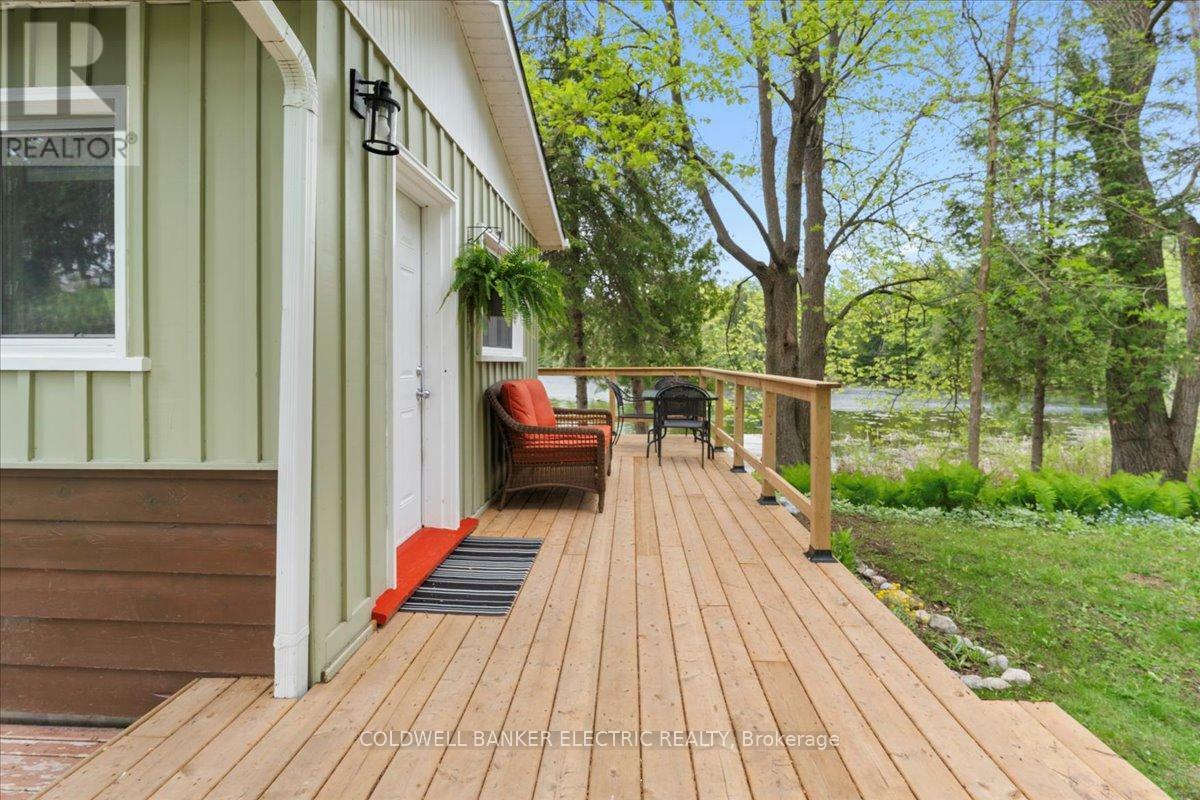 Property Photo: 979 Water Street ON K0L 3A0