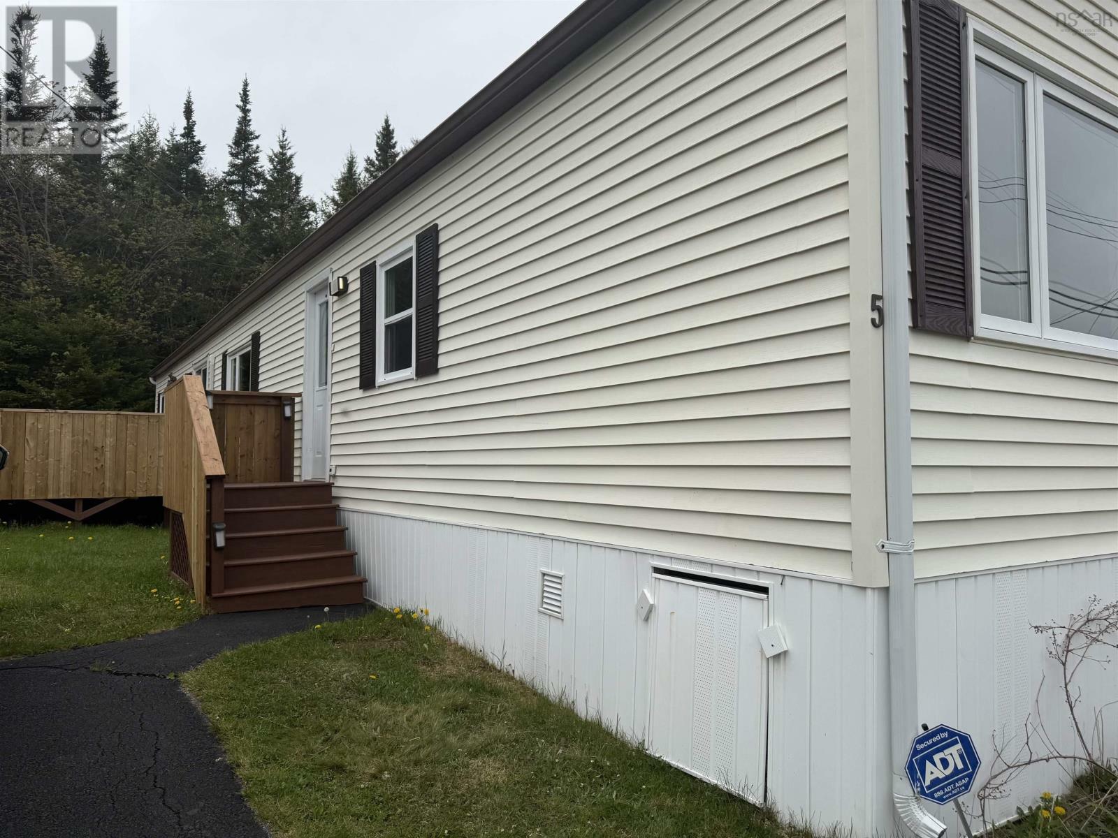 Photo de la propriété: 5 Bumpy Lane NS B3E 1B9