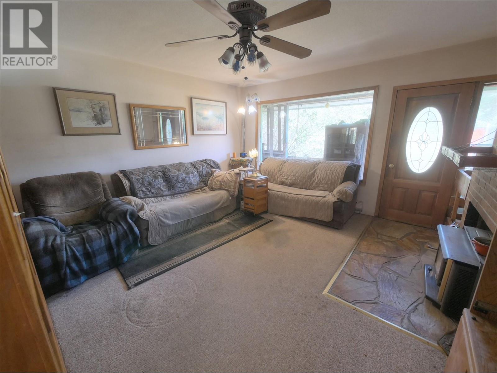 Property Photo:  3837 Pass Creek Road  BC V0G 1H1 