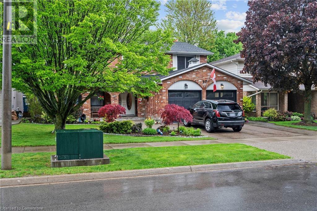 Property Photo: 27 Jerome Park Drive ON L9H 6G9