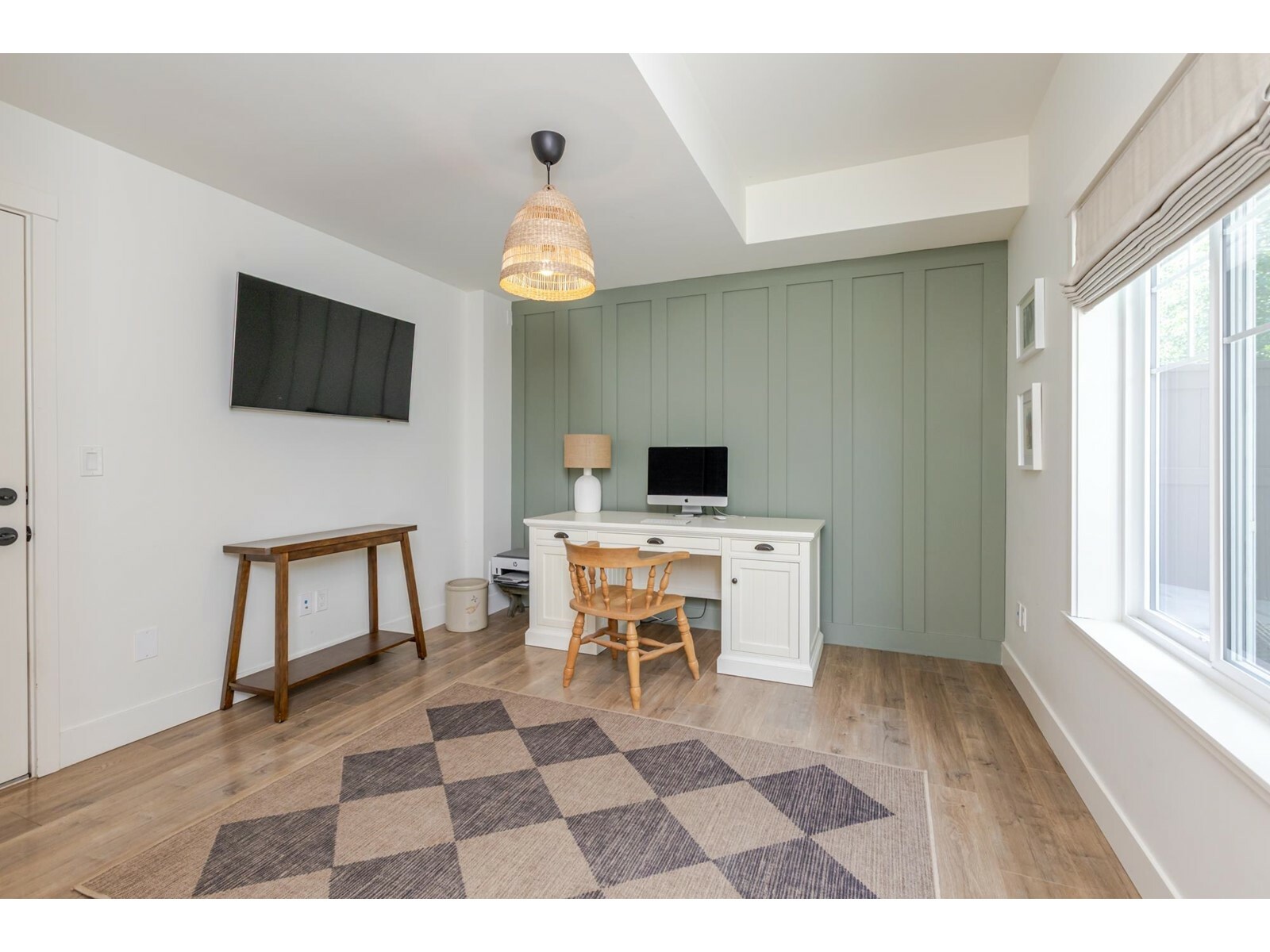 Property Photo: 14541 Winter 5 BC V4P 0G5