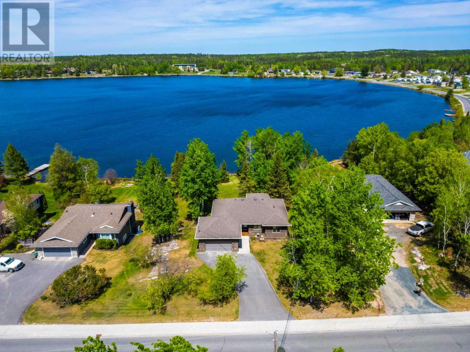 Property Photo: 20 Birchwood Crescent ON P9N 4K7