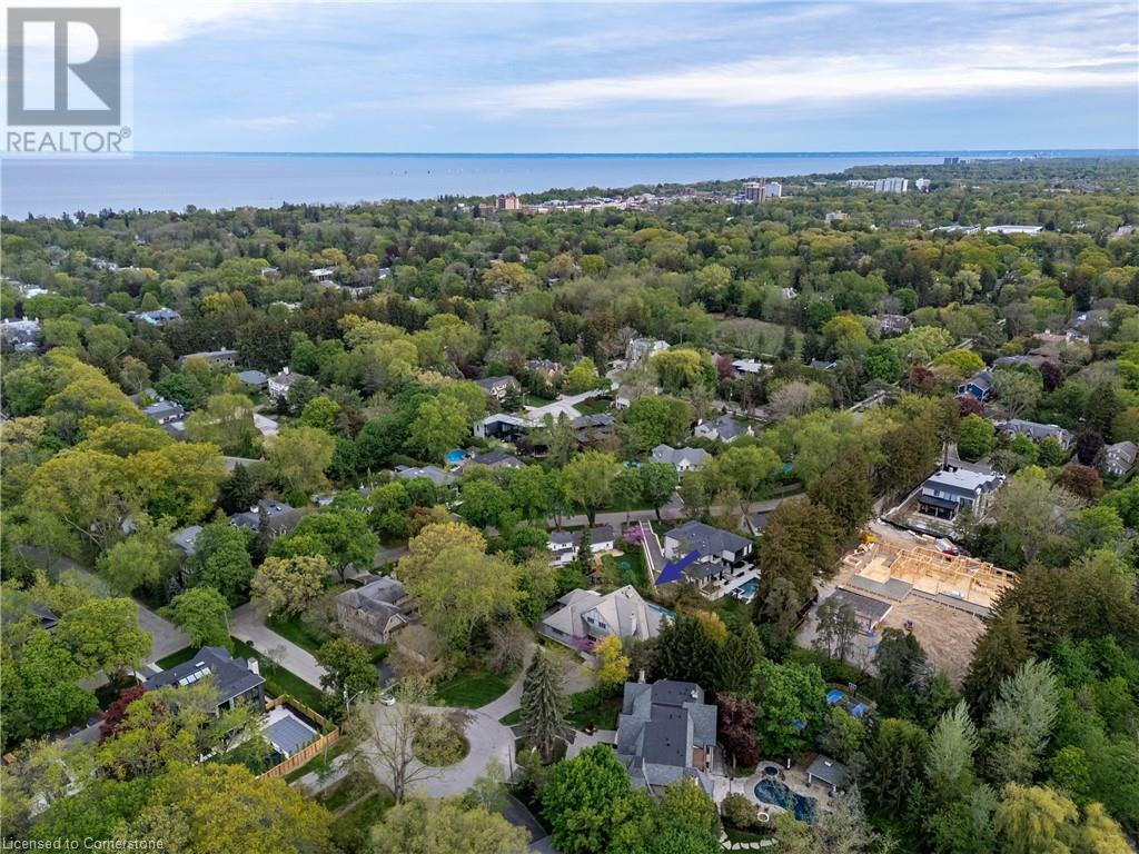 Property Photo: 370 Poplar Drive ON L6J 4E4