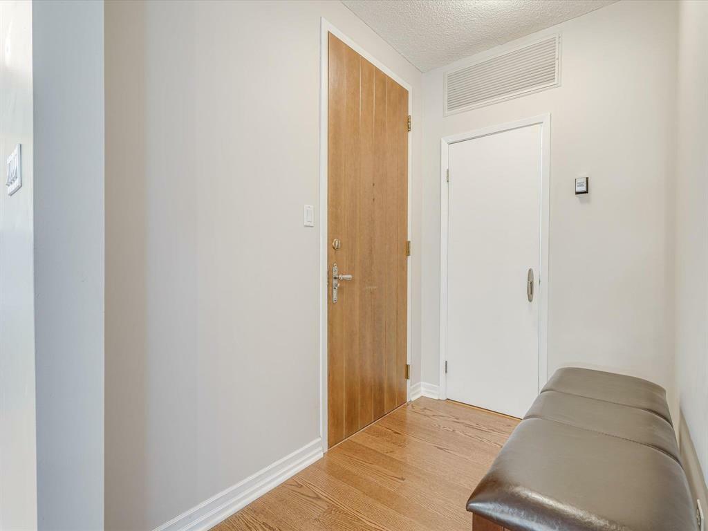 Property Photo: 323 Wellington Crescent MB R3M 0A4