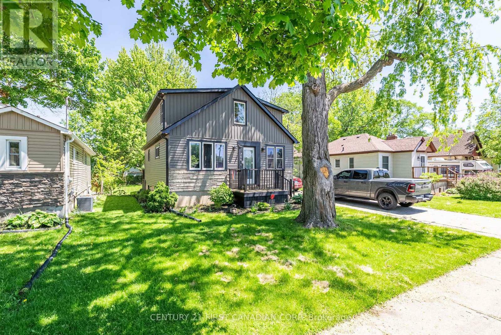 Photo de la propriété: 766 Glasgow Street ON N5Y 1V9