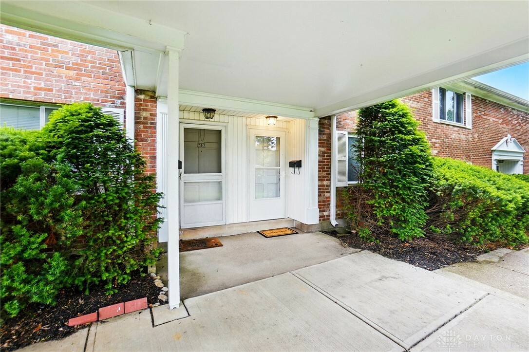 Property Photo:  765 Clareridge Lane  OH 45458 