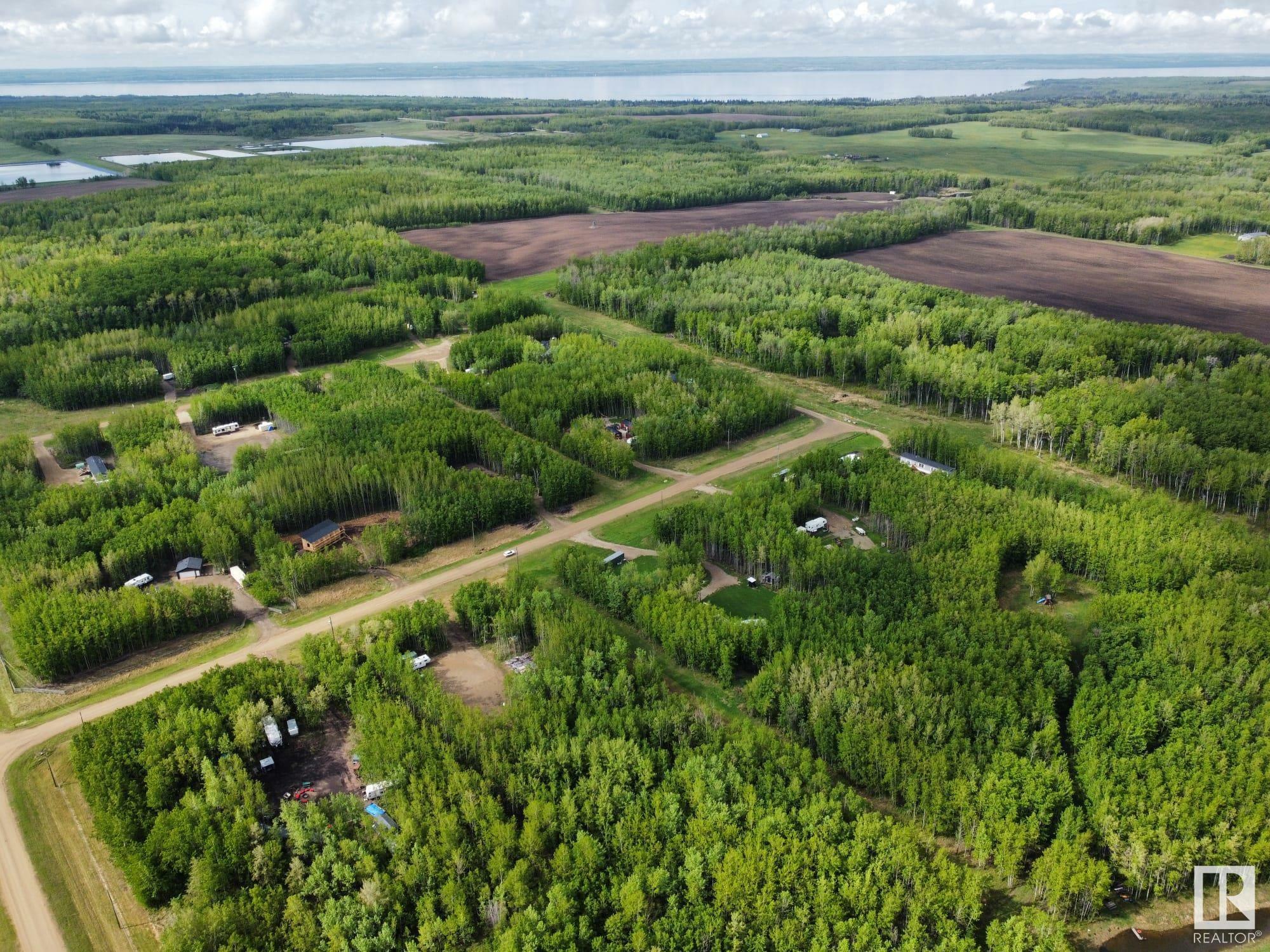 Property Photo: 205 473060 Rge Road 280 AB T0C 2C0