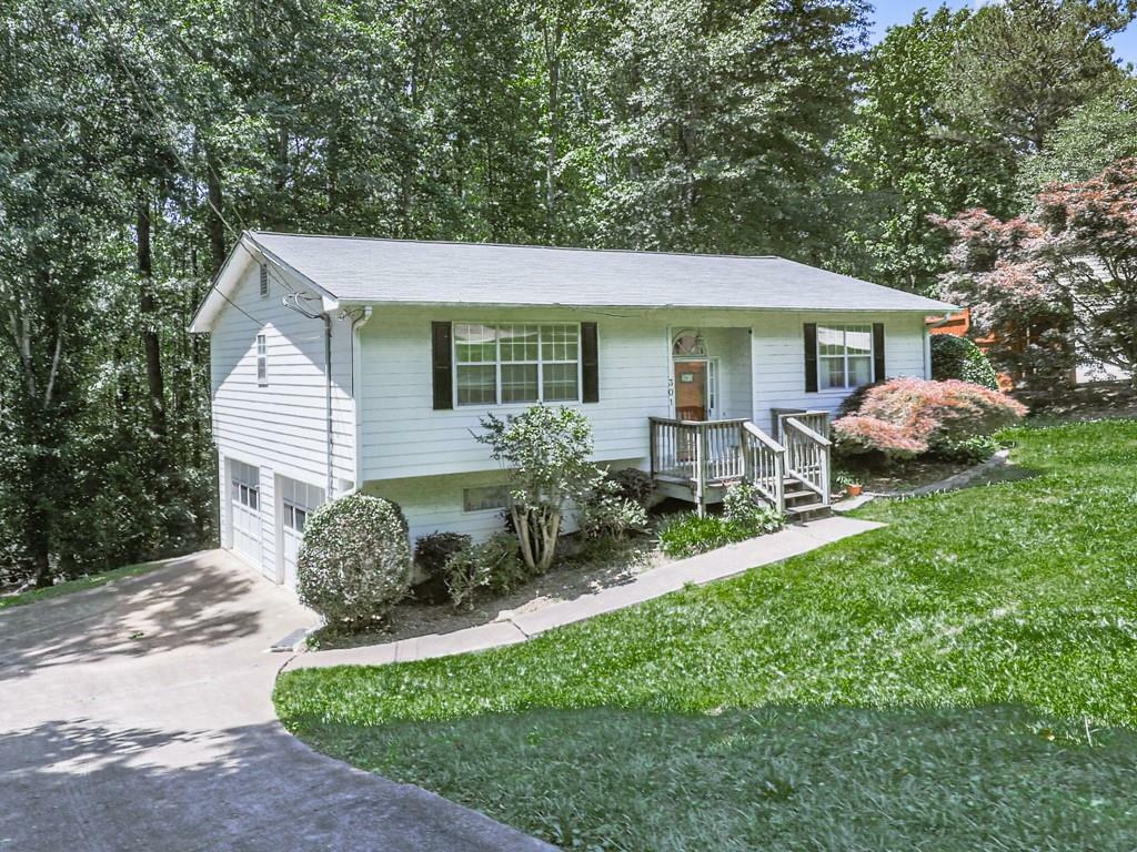 Property Photo: 301 Jetta Lane GA 30115