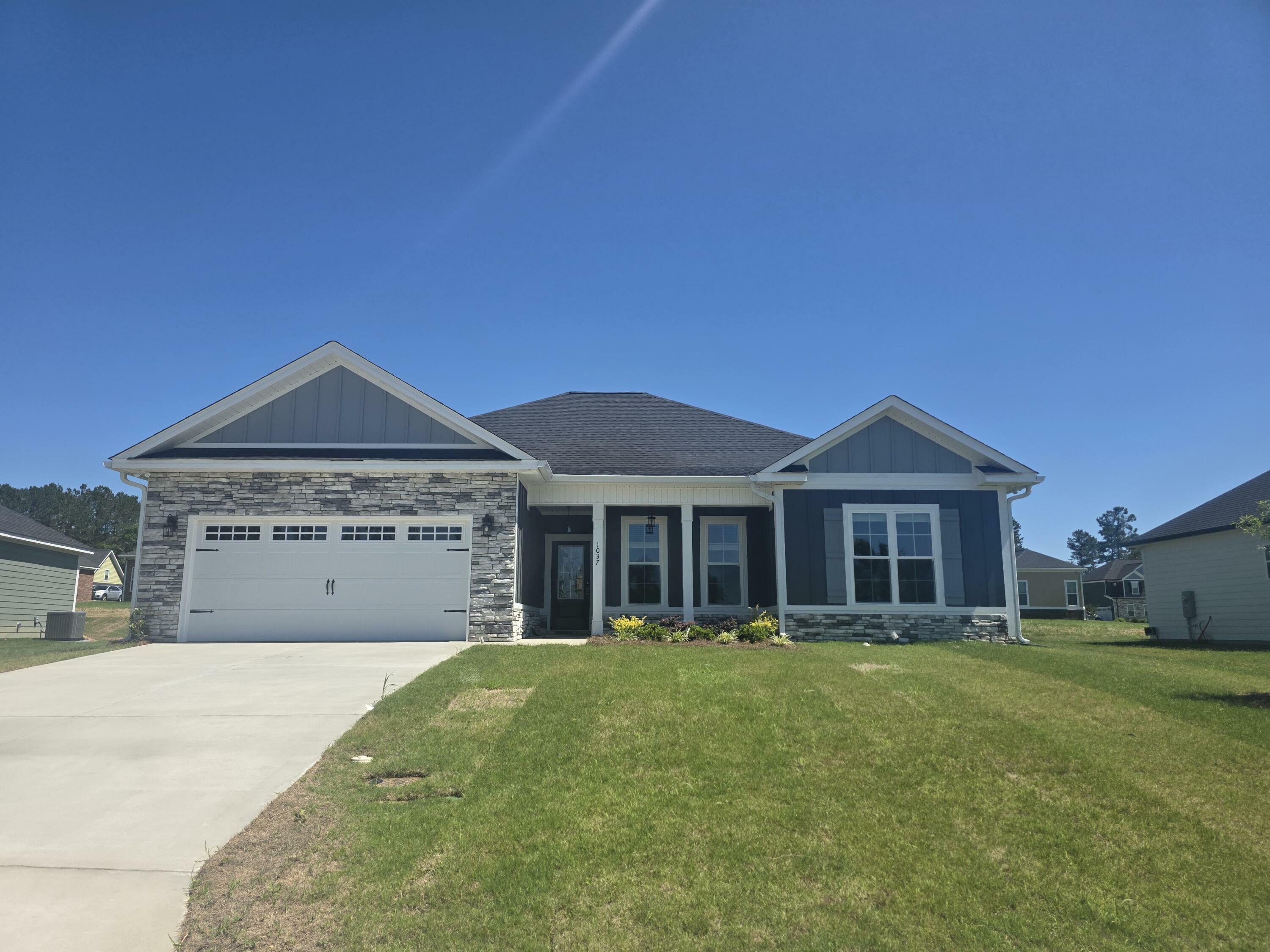 Property Photo: 1037 Berkley Court GA 30824