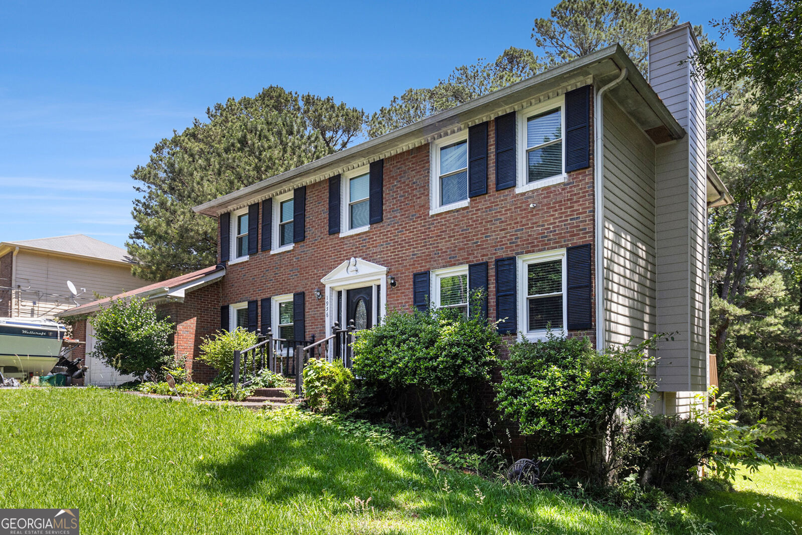 Property Photo: 1956 Spencer Oaks Lane GA 30058