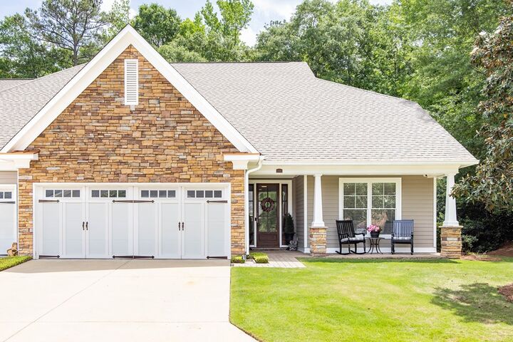 Property Photo:  1438 Grove Park Drive  GA 31904