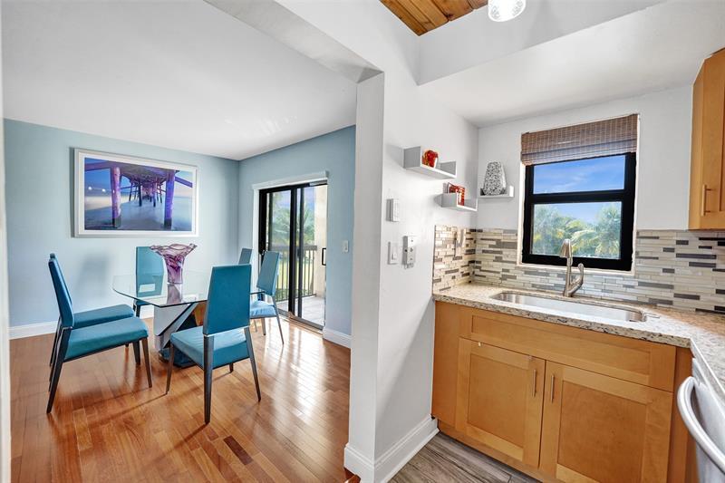 Property Photo: 701 NW 19th St 300 FL 33311