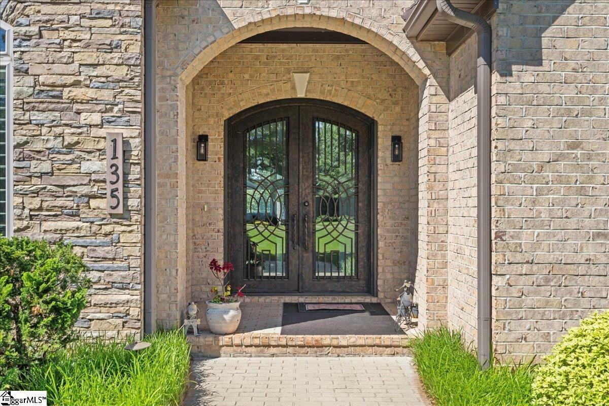 Property Photo: 135 Neal Pointe Drive SC 29323